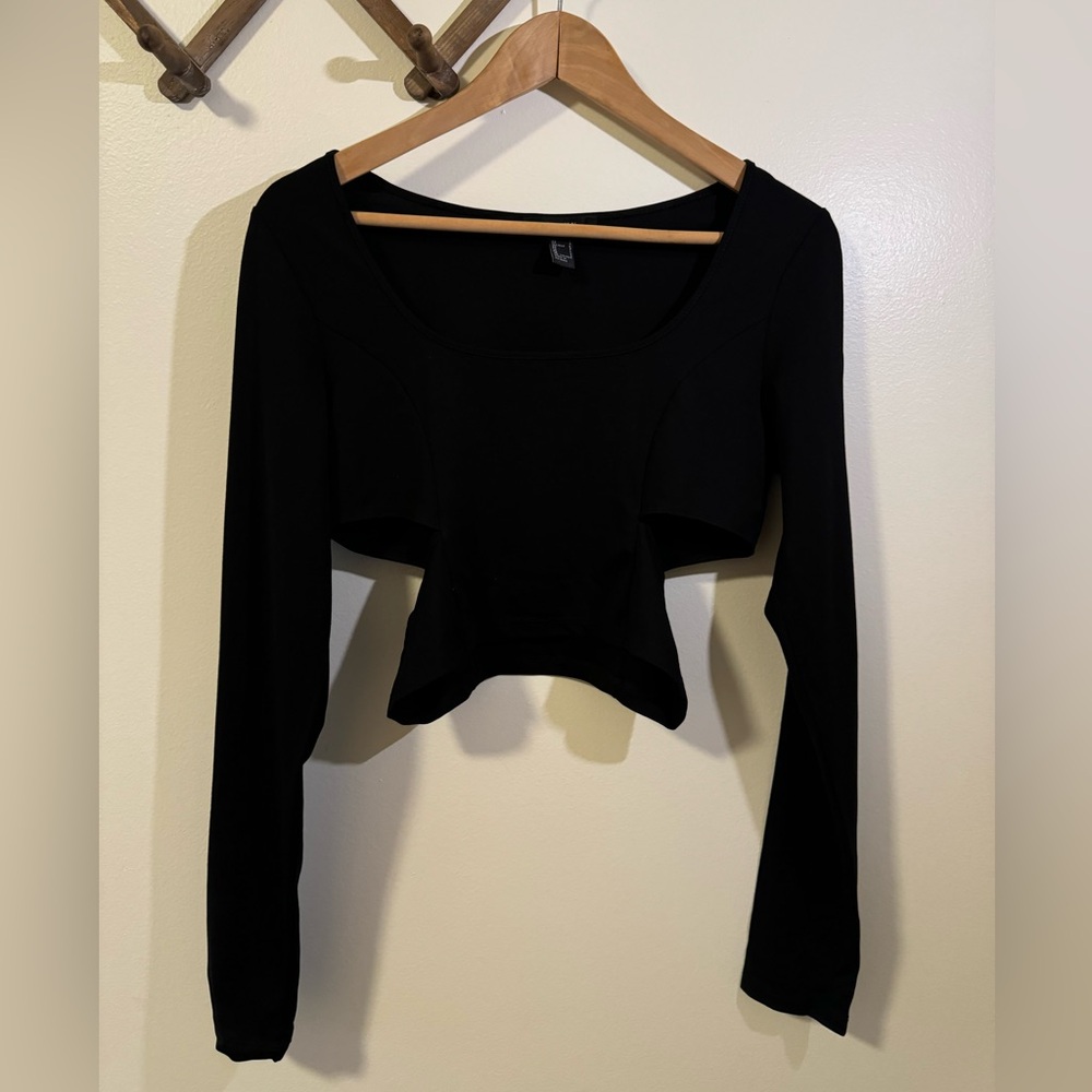 Black Bodycon Rib Cut Out Crop Top EUC Large